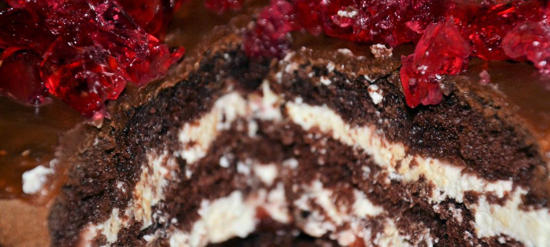 Nie masz pomysłu na pyszne ciasto? Koniecznie zrób tą wuzetkę.